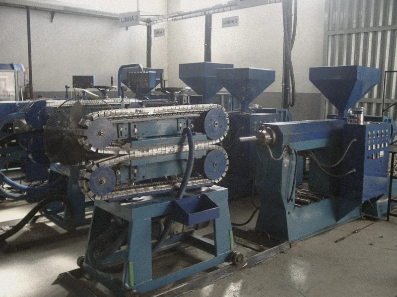 Maquinário industrial corrugador, fundação Techduto 1984